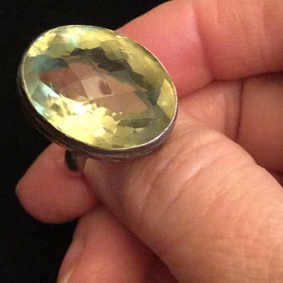 Genuine Lemon Quartz Ring Checkerboard Faceting - Picture 4 of 9